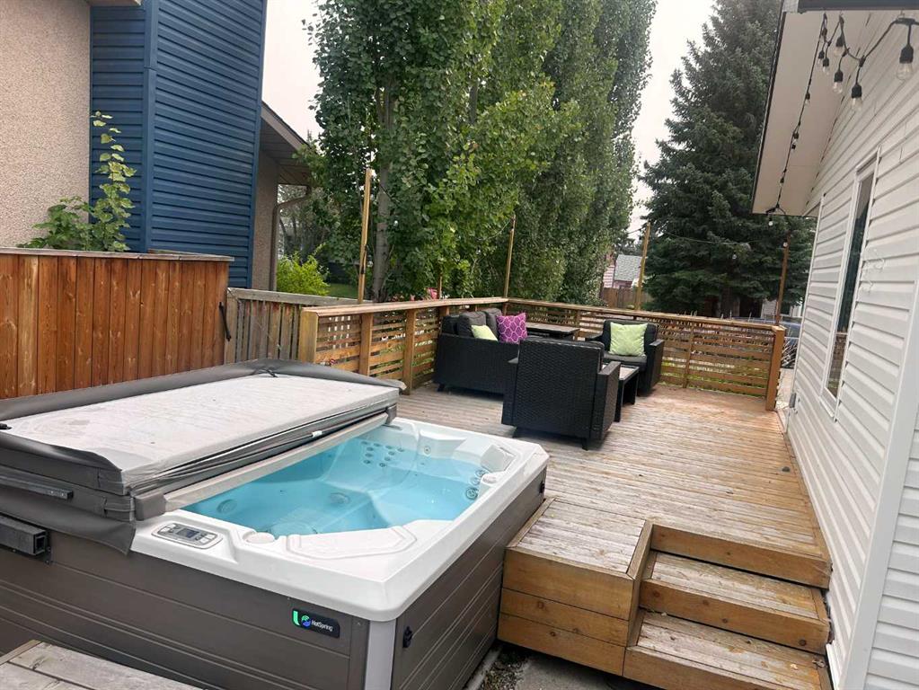 Picture for 5923 Londonderry Crescent SW
