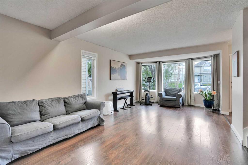 Picture for 67 Somervale Drive SW