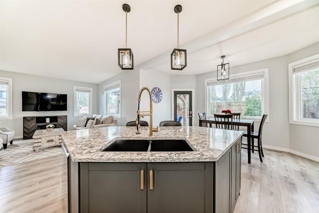 Picture for 135 Crystalridge Court 