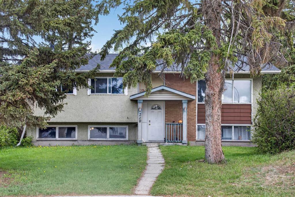 Picture for 228 Van Horne Crescent NE