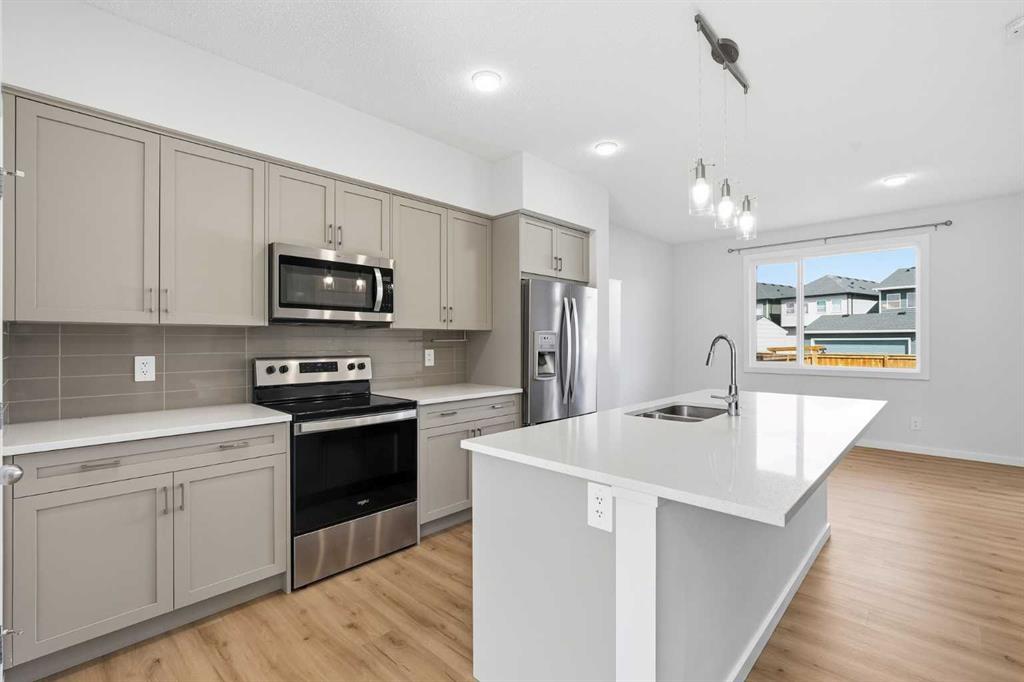 Picture for 176 Walcrest Boulevard SE