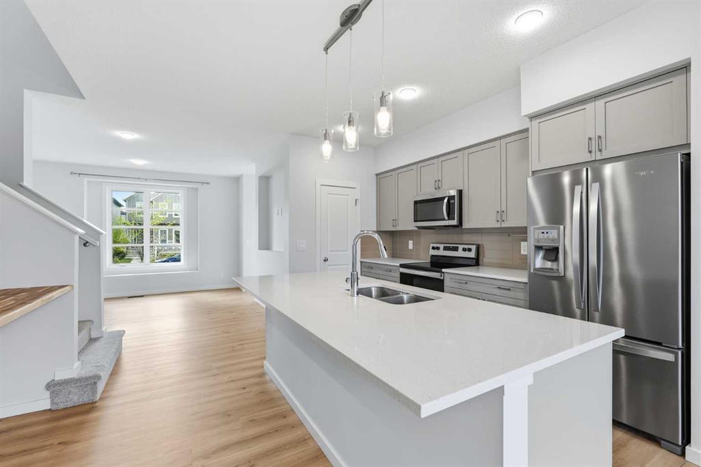 Picture for 176 Walcrest Boulevard SE