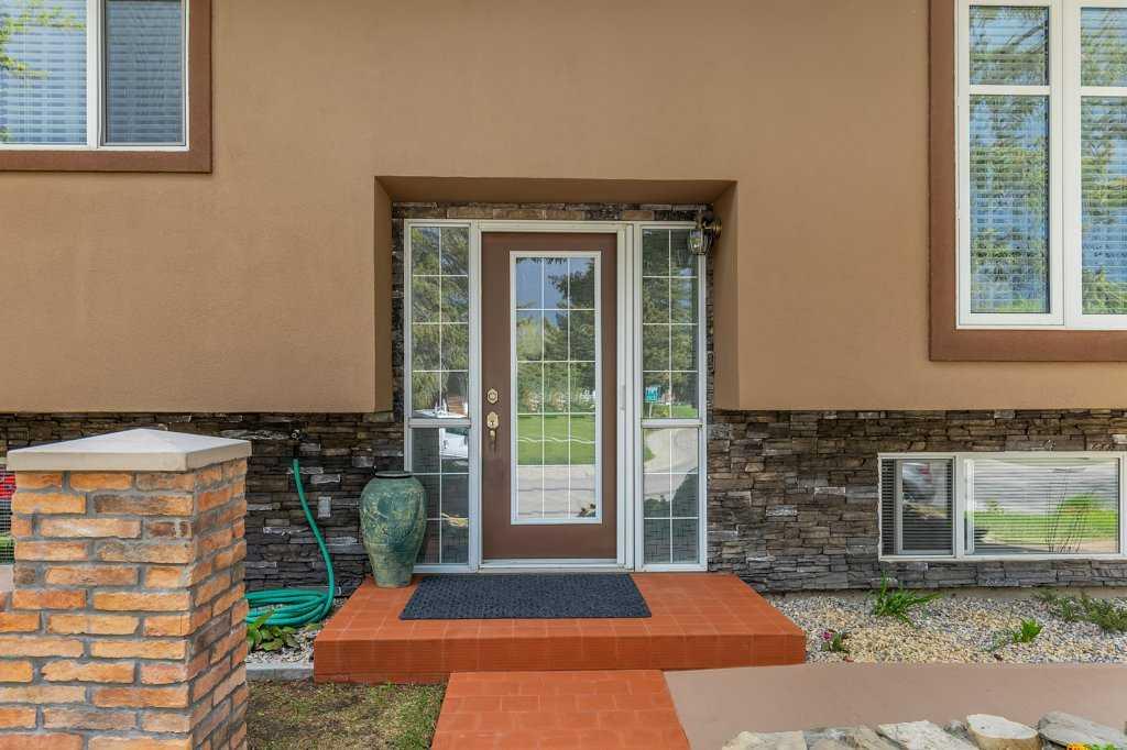 Picture for 155 Midcrest Crescent SE