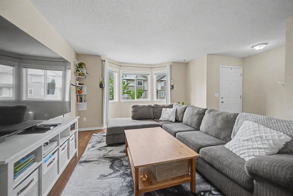 Picture for 65 Royal Birch Villas NW