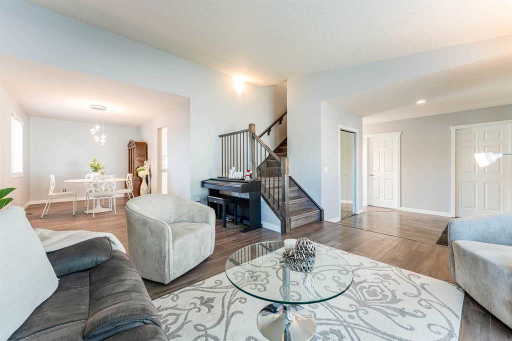 Picture for 145 Hawkdale Circle NW