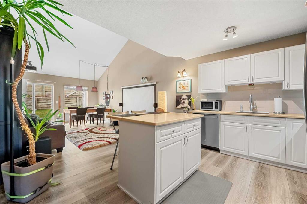 Picture for 118 Somervale Point SW