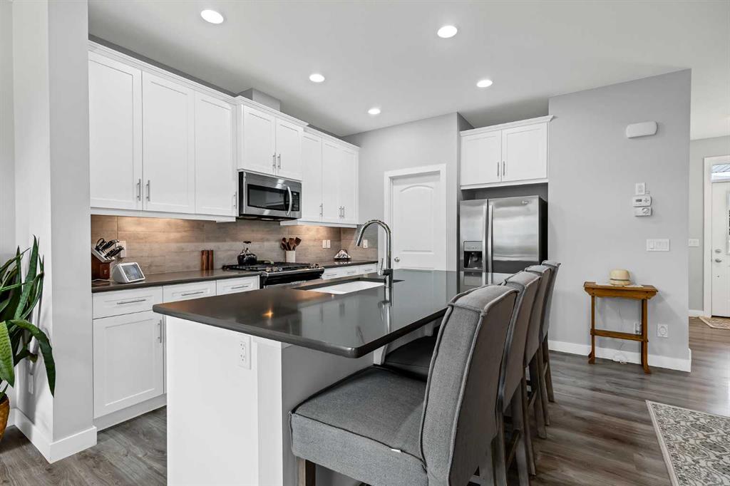 Picture for 565 Midtown Street SW