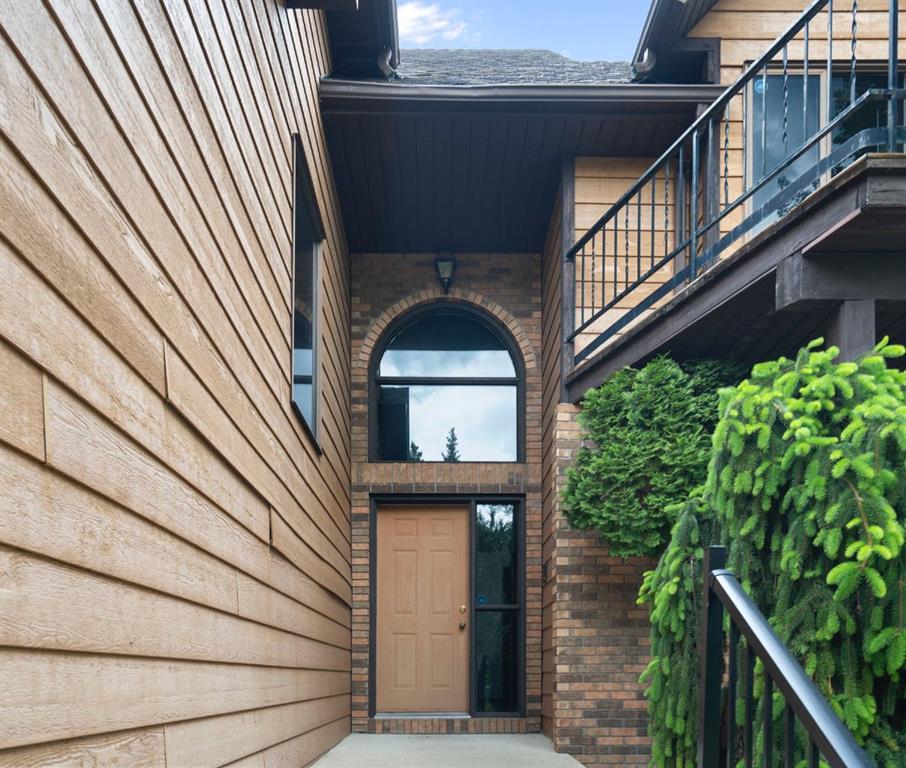 Picture for 39 Bearspaw Ridge Crescent 
