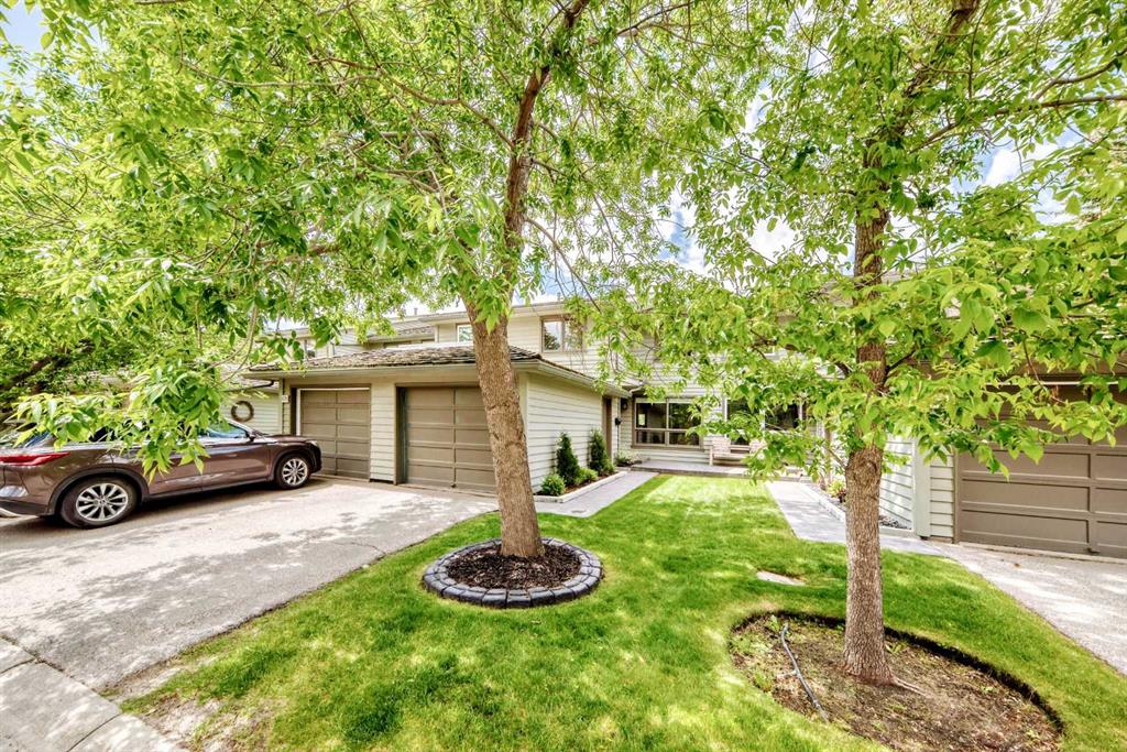 Picture for 572 Point Mckay Grove NW