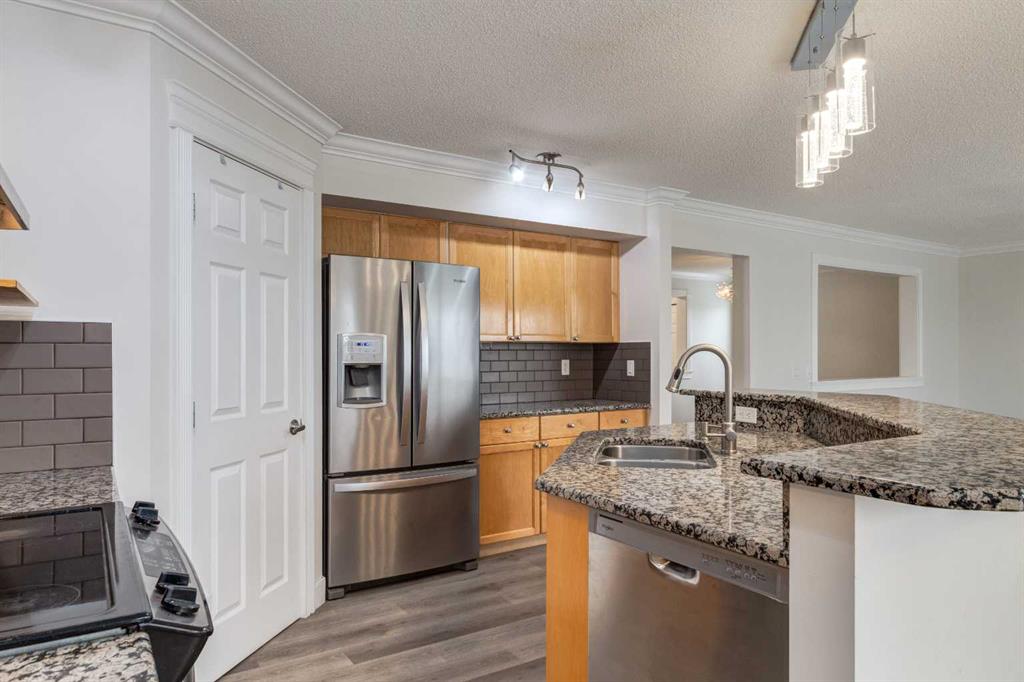 Picture for 250 Panatella Court NW