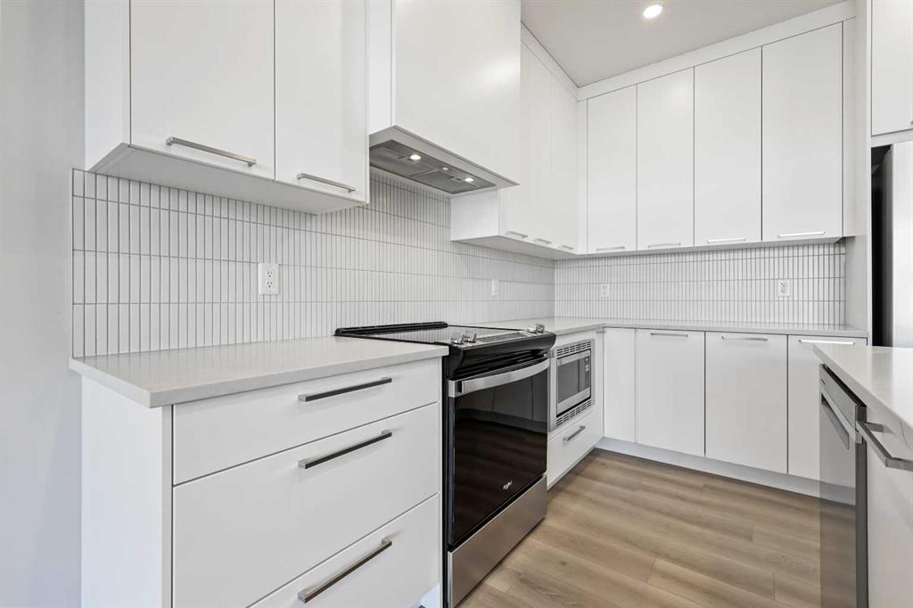 Picture for 7031 Rangeview Avenue SE