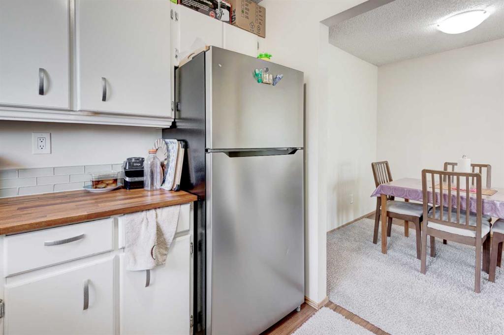 Picture for 5 Fonda Drive SE