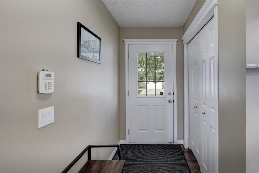 Picture for 82 Country Hills Cove NW