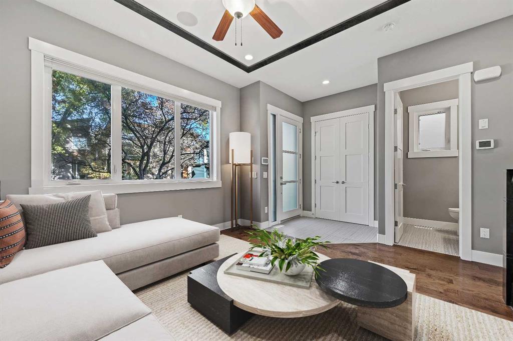 Picture for 443 28 Avenue NW