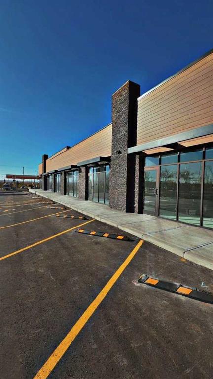 Picture for 110, 1805 20 Street NE