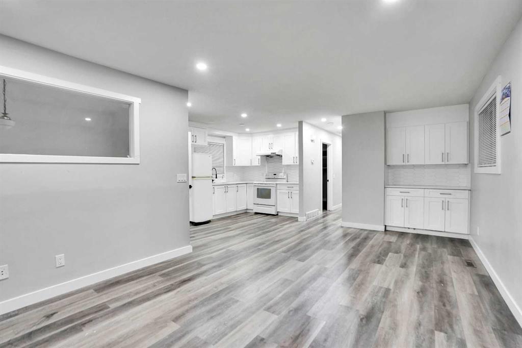 Picture for 6081 Martingrove Road NE