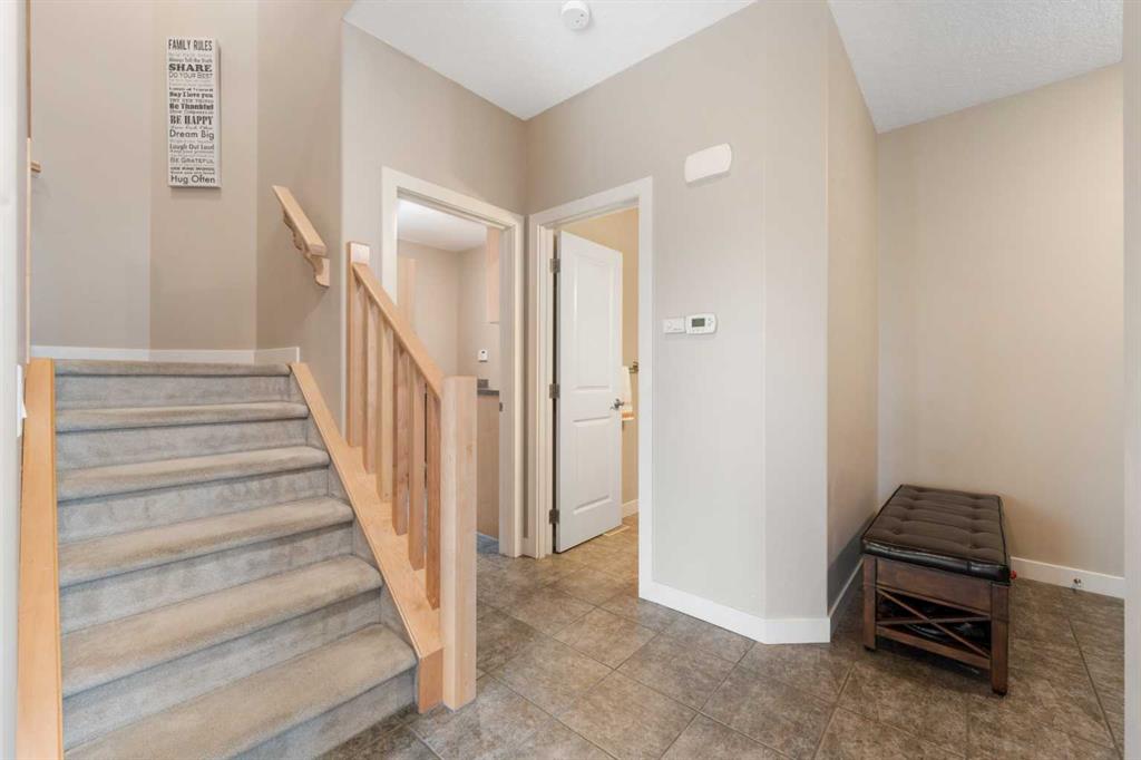 Picture for 155 Autumn Close SE