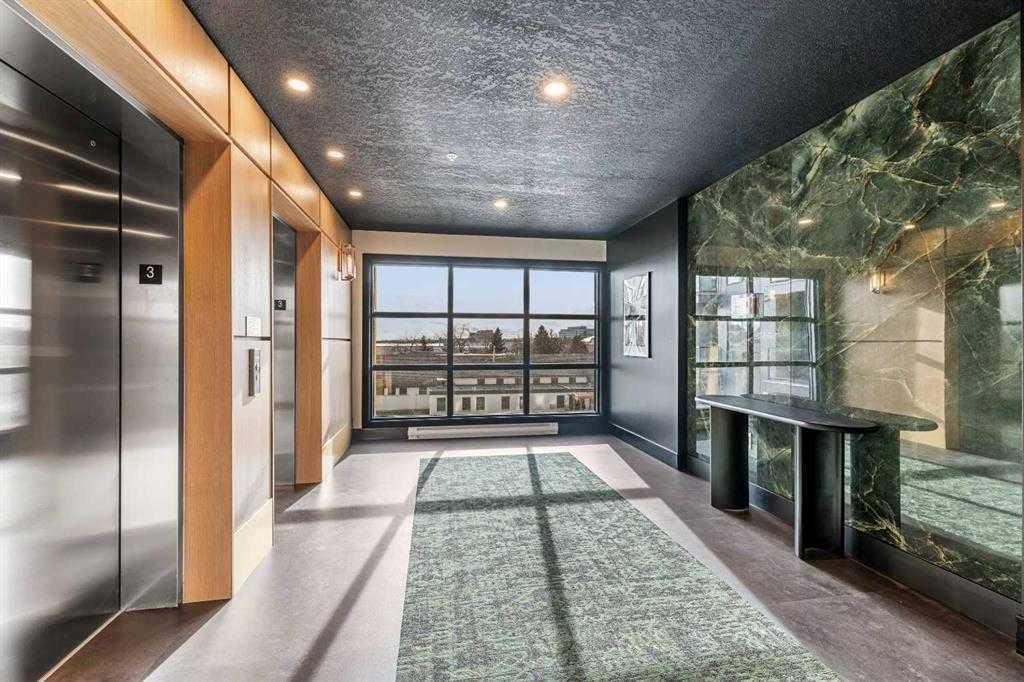 Picture for 315, 370 Dieppe Drive SW