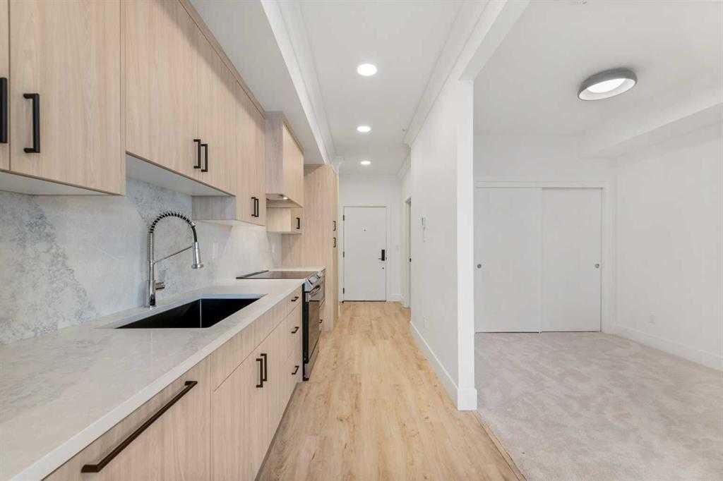 Picture for 315, 370 Dieppe Drive SW