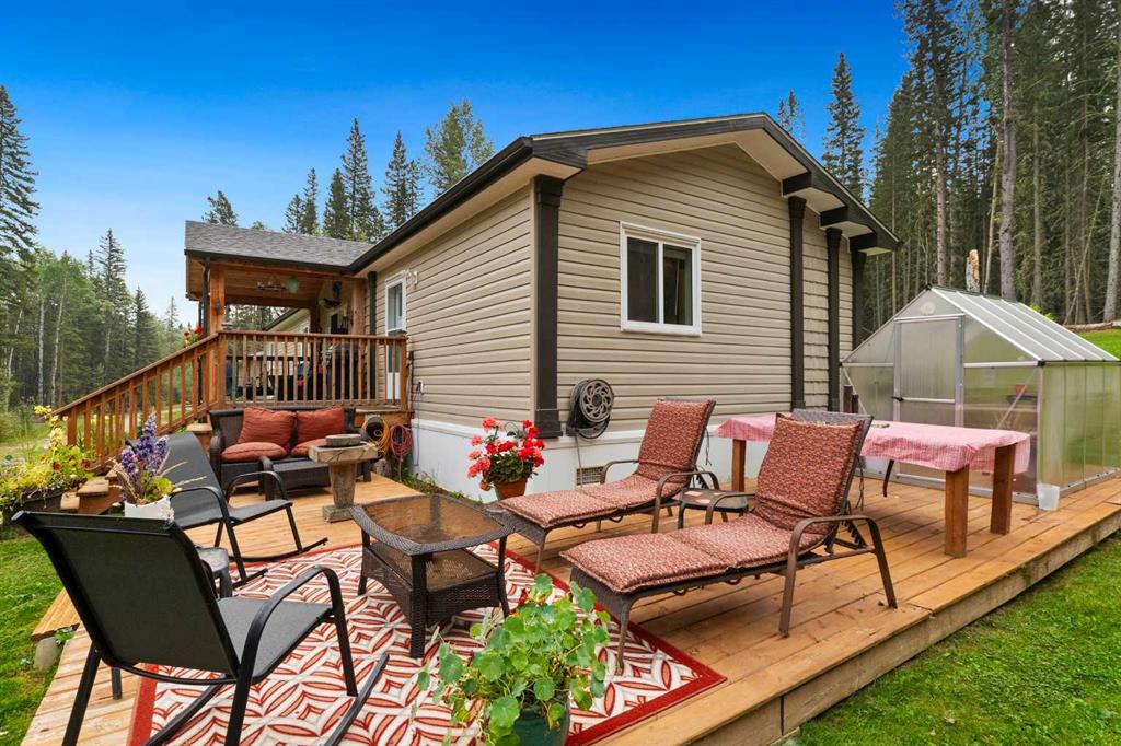 Picture for 204, 29542 Range Road 52  