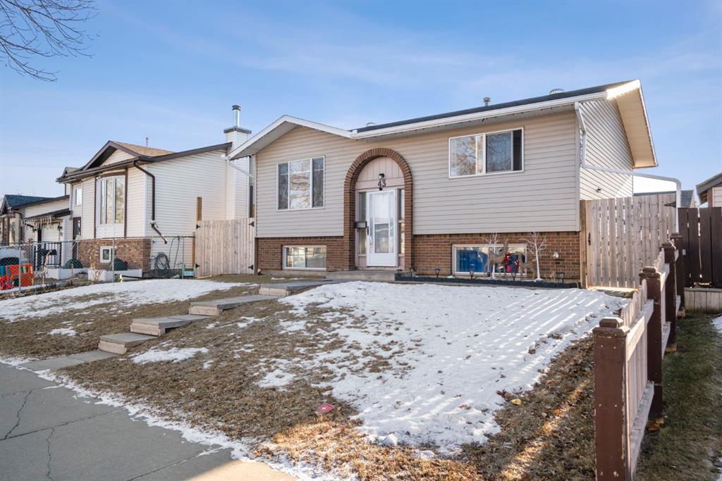 Picture for 43 Applewood Drive SE