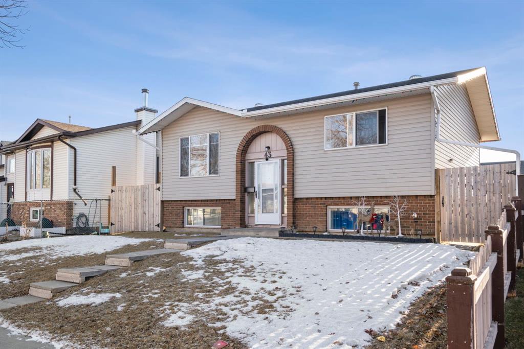 Picture for 43 Applewood Drive SE