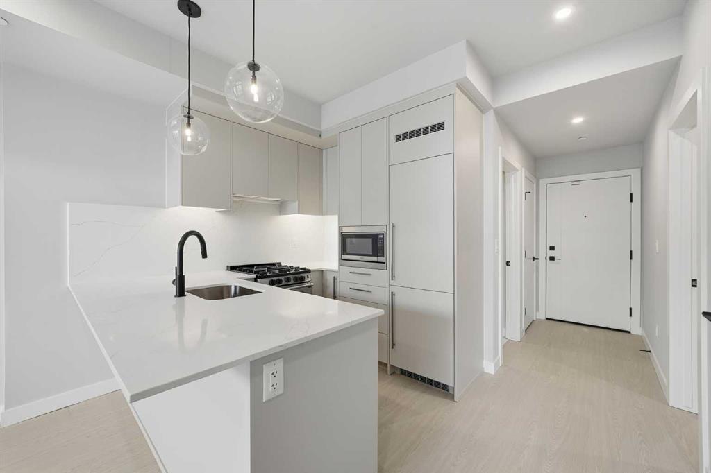 Picture for 412, 8375 Broadcast Avenue SW