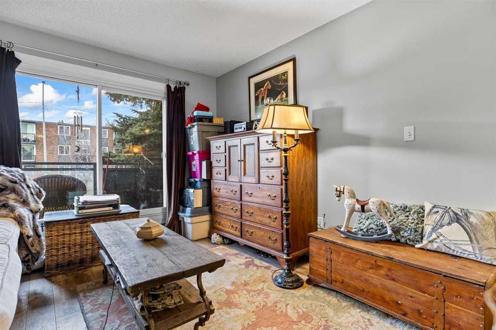 Picture for 201, 2010 11 Avenue SW