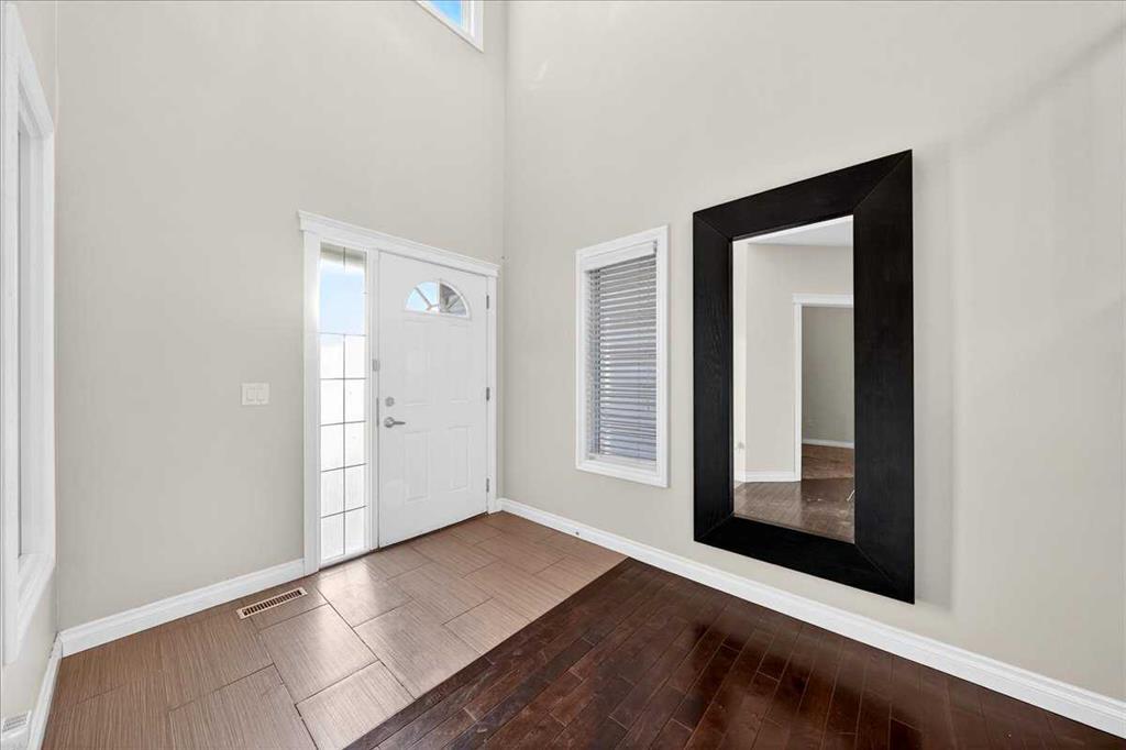 Picture for 194 Sherwood Mount NW