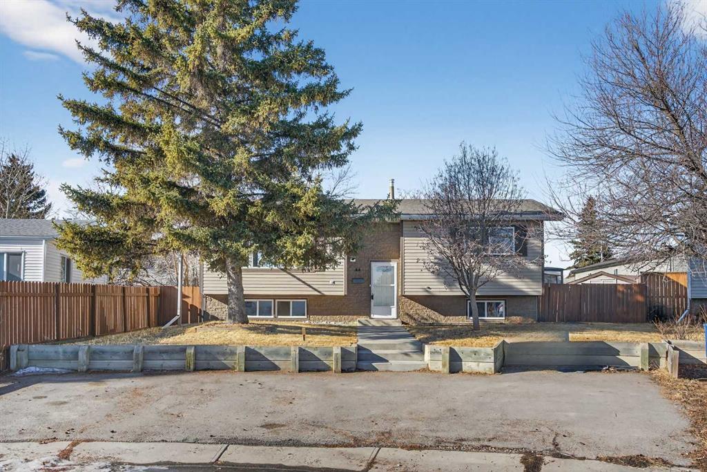 Picture for 44 Spring Haven Close SE