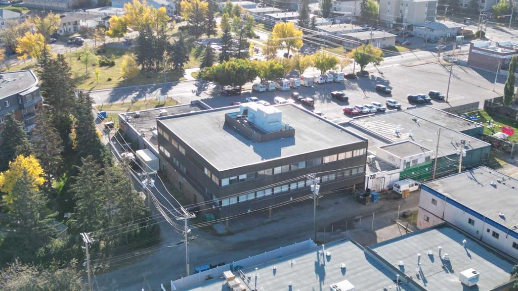 Picture for 200, 68, 7930 Bowness Road NW