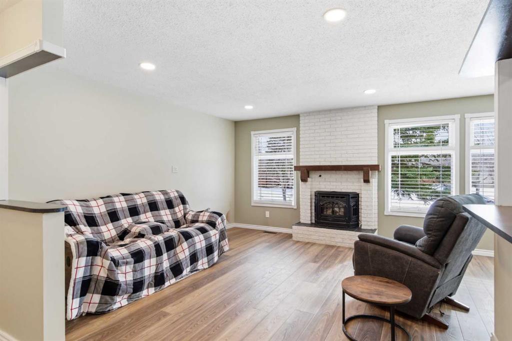 Picture for 79 Templehill Drive NE