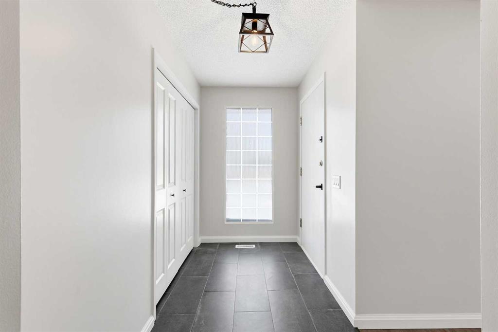 Picture for 5031 Vienna Drive NW