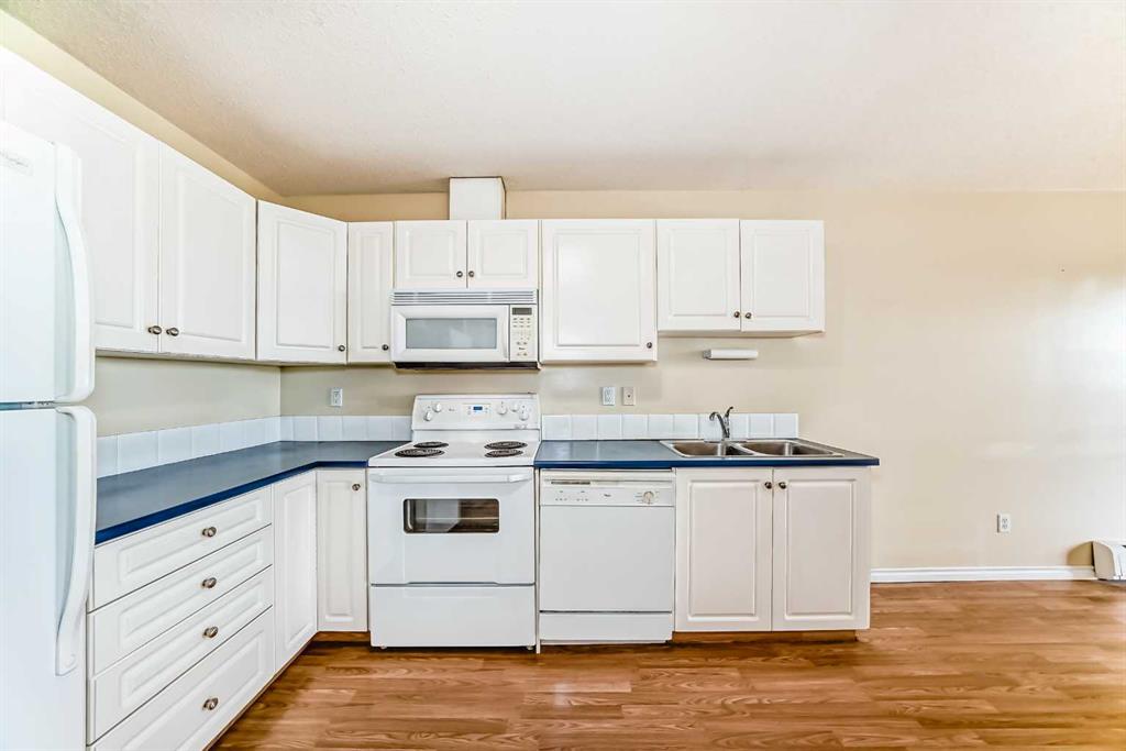 Picture for 424, 260 Shawville Way SE