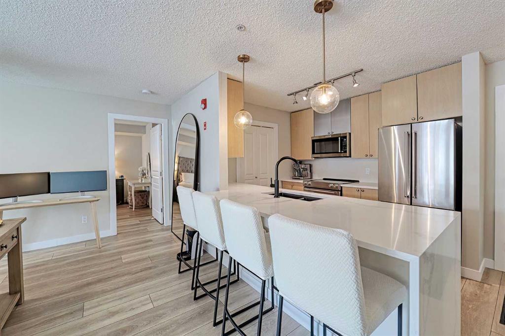 Picture for 219, 25 Richard Place SW