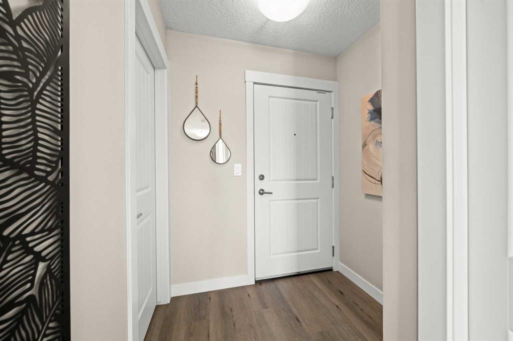 Picture for 313, 100 Auburn Meadows Common SE