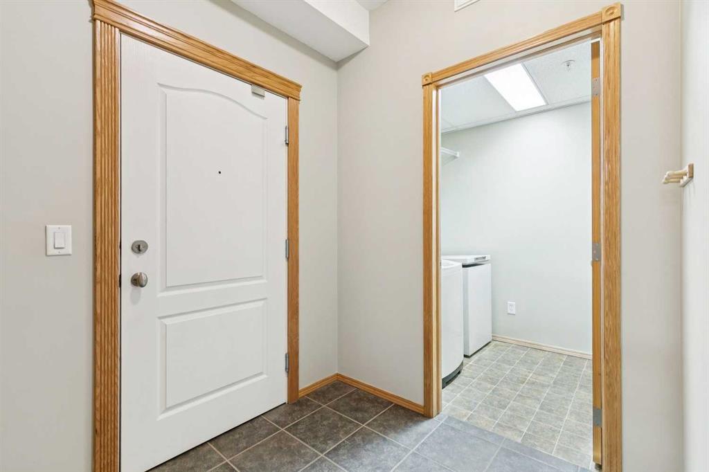 Picture for 1207, 151 Country Village Road NE