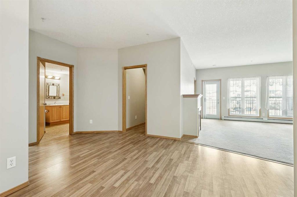 Picture for 1207, 151 Country Village Road NE