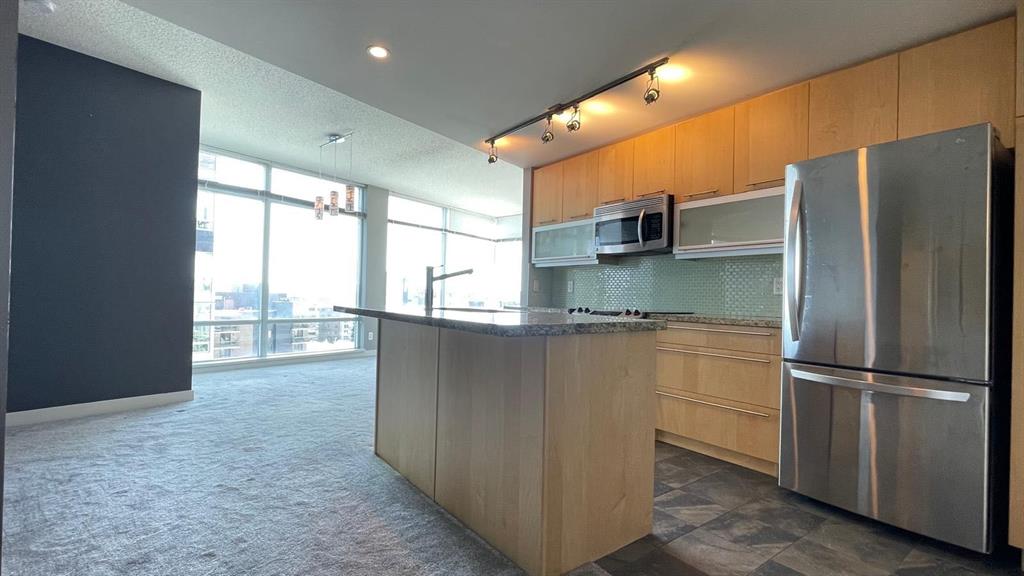 Picture for 1005, 215 13 Avenue SW