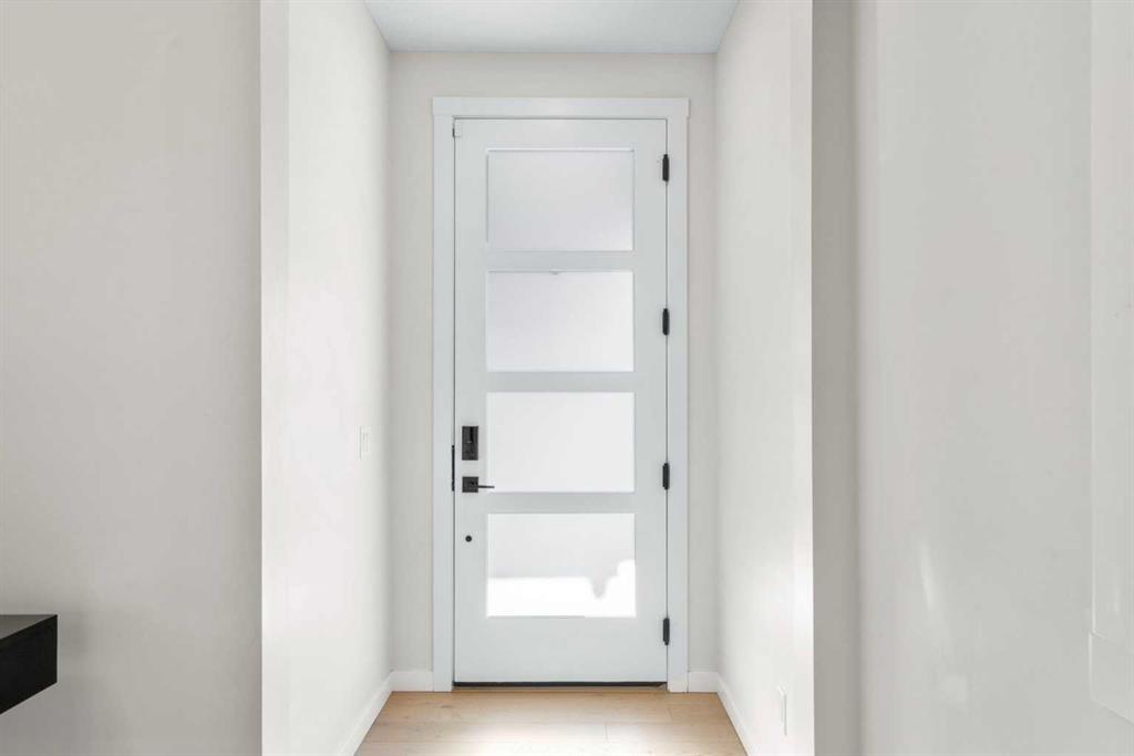 Picture for 1104 Cranbrook Gardens SE