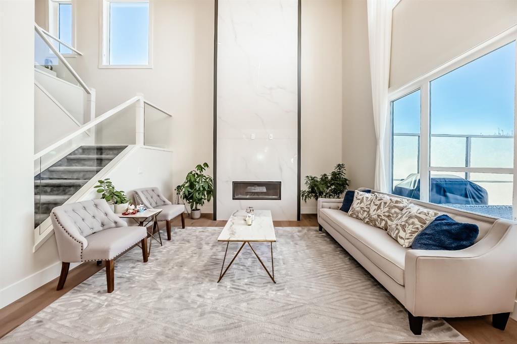 Picture for 76 ROCK LAKE View NW