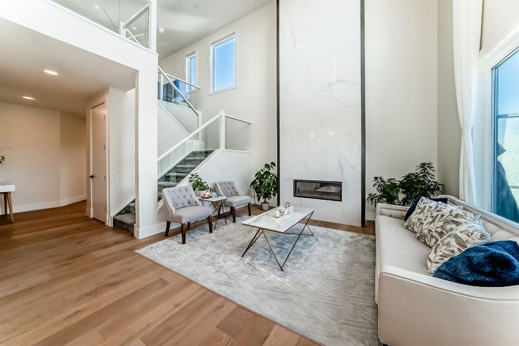 Picture for 76 ROCK LAKE View NW