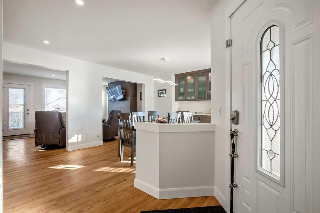 Picture for 119 Arbour Ridge Way NW