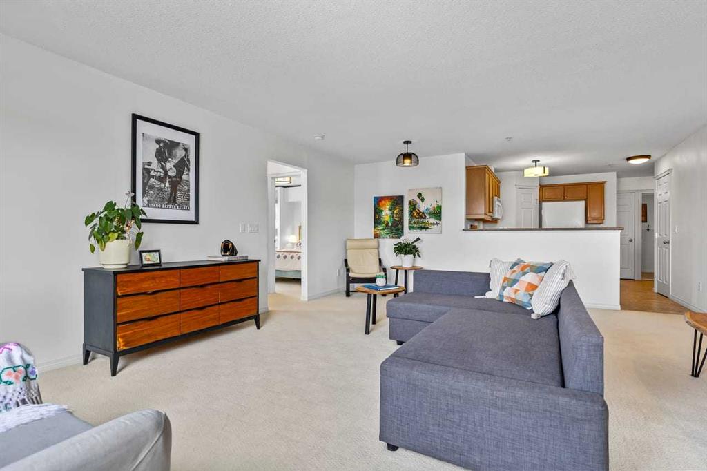 Picture for 301, 1110 17 Street SW