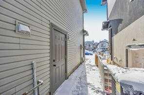 Picture for 210 Saddlebrook Way NE