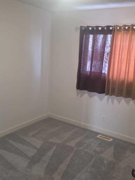 Picture for 210 Saddlebrook Way NE