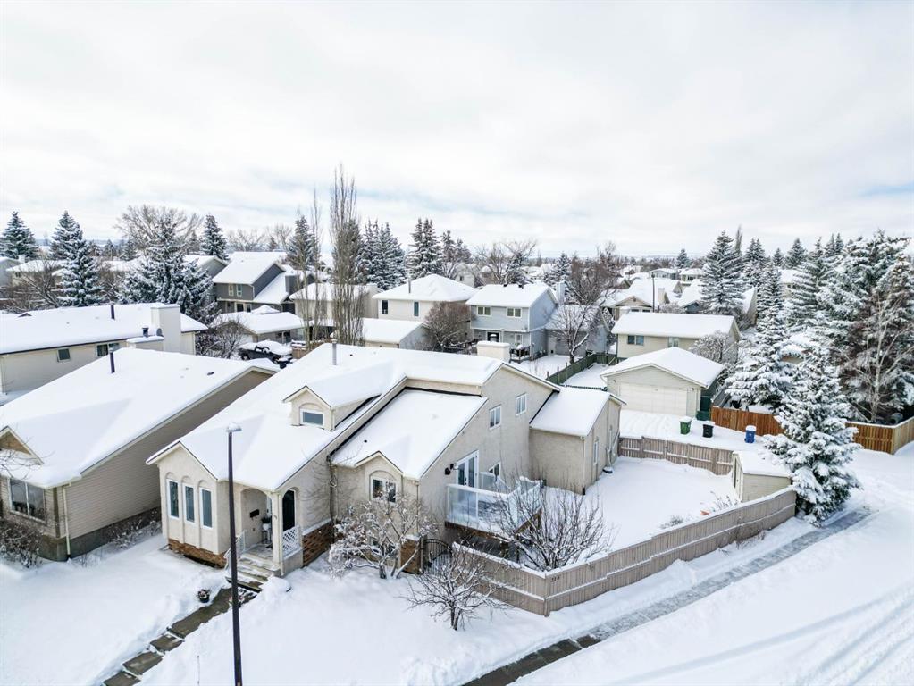 Picture for 215 Scenic Way NW