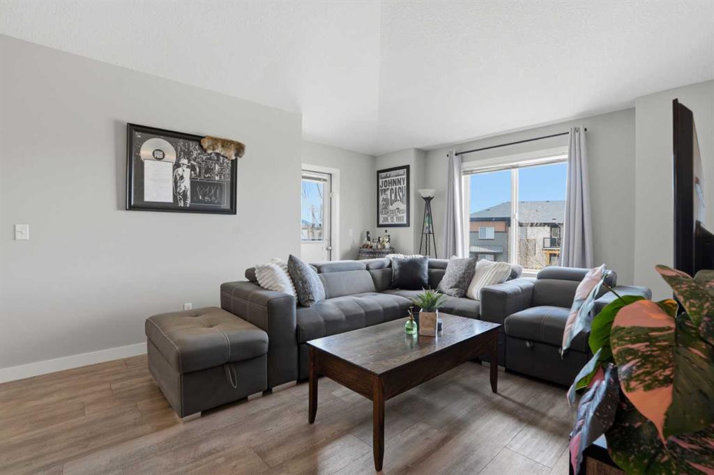 Picture for 4202, 2781 Chinook Winds Drive SW