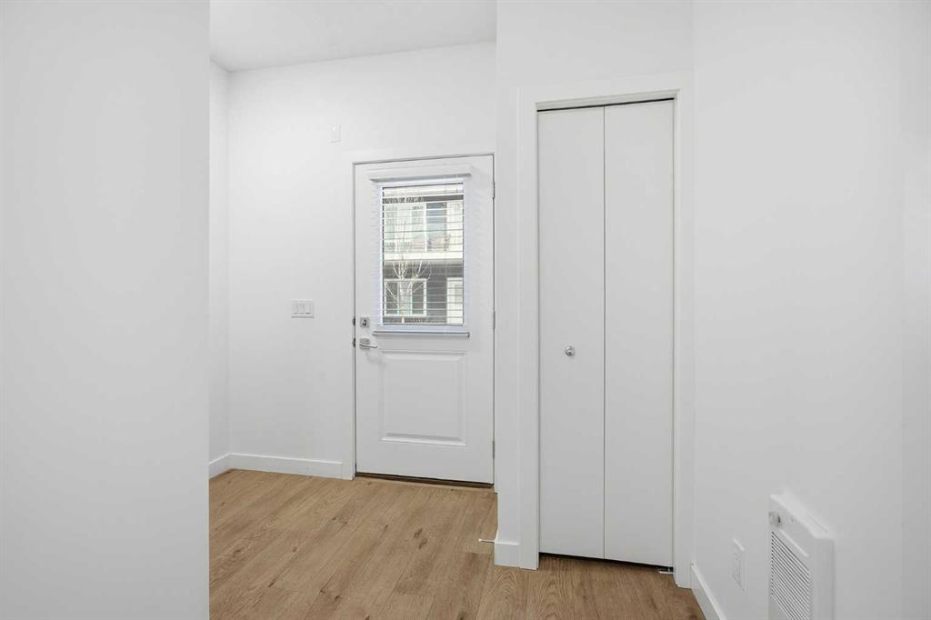 Picture for 216, 669 Savanna Boulevard NE