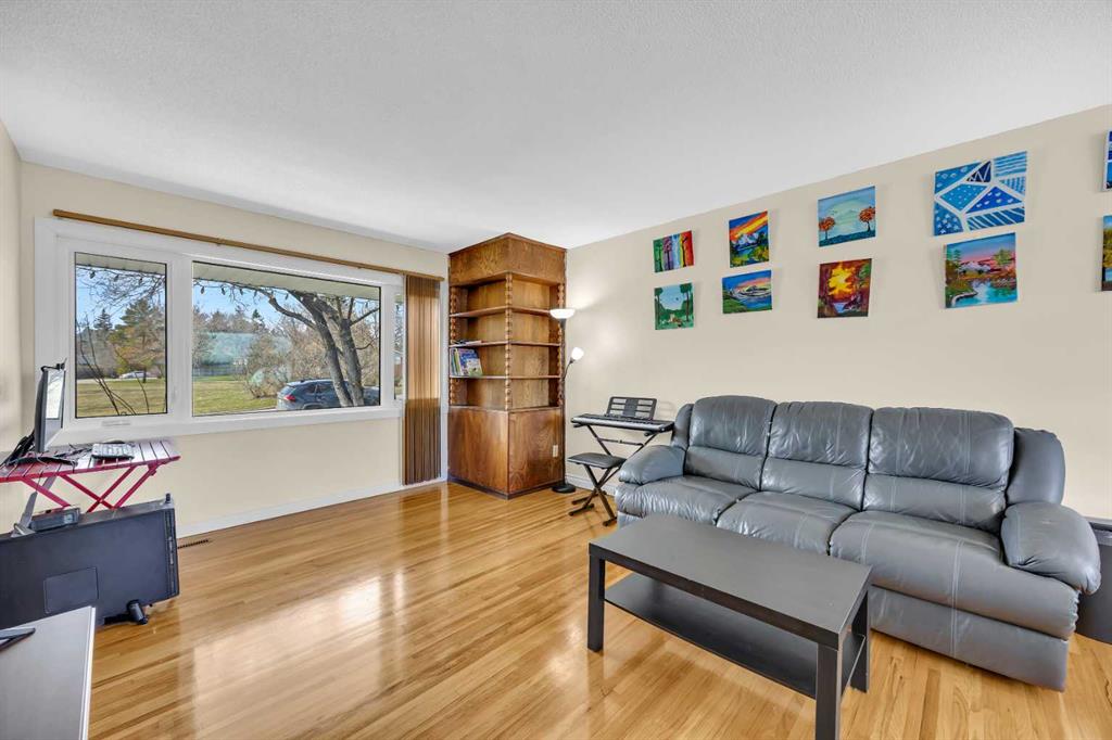 Picture for 5008 2 Street NW